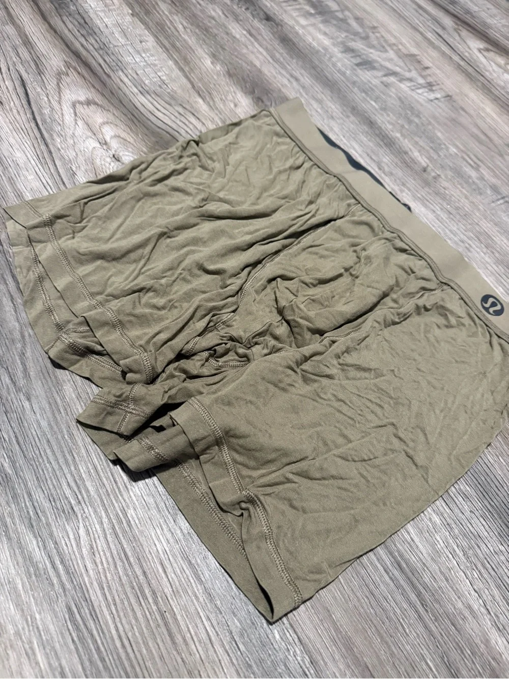 lululemon athletica men’s athletic